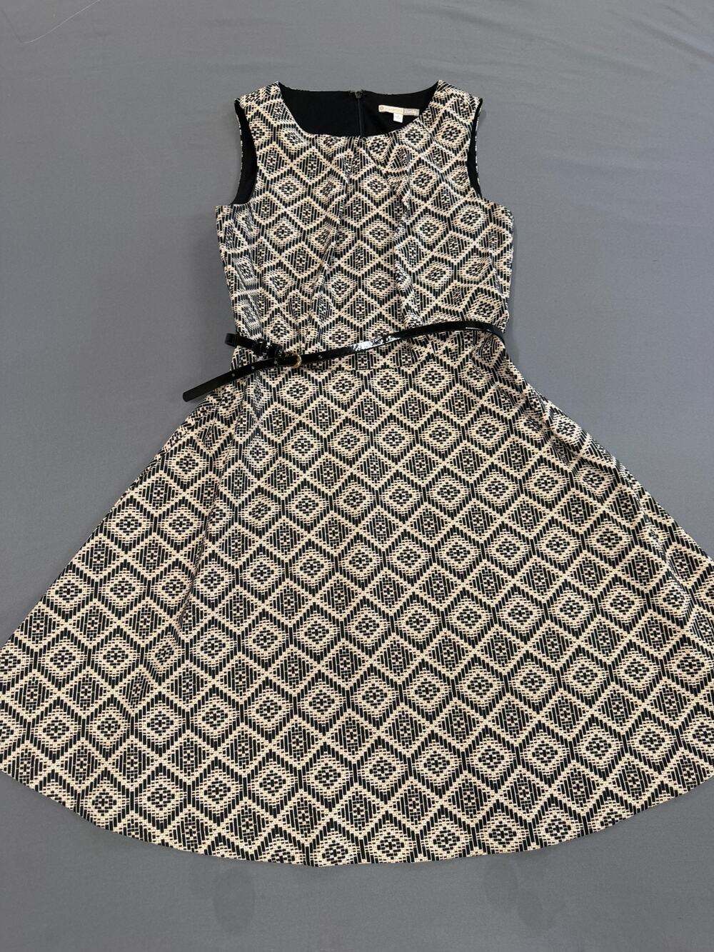 Signature Darby Dress Womens 4 Black Geometric Fit Flare A Line Work